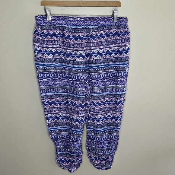 Mossimo Supply Co | Pull-On Colorful Aztec Capri Cropped Harem Pants Size Large - Picture 6 of 6